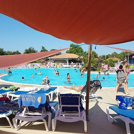 Mobilhome Camping Siblu La Reserve Village de vacances *